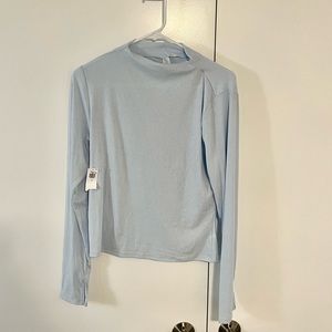 NWT Old Navy Active Lightweight Longsleeve